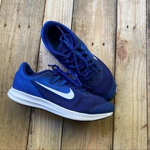 Nike Downshifter Sneaker size 7